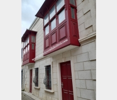 ALAÇATI GAYRİMENKULDEN ÇEŞME KALESİ VE MERKEZE YAKIN DUBLEKS DAİRE...