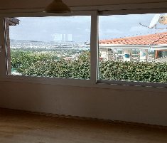 Alaçatı Merkeze ve Ilıca Plajına Yakın Yıllık Kiralık Villa