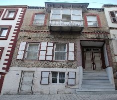 Küçükyalı da 9+1 Satılık Köşk Konak